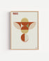 Poster 1993 di DDA in cornice rovere su parete bianca: una figura verticale di cerchi e semicerchi arancio e beige, con due ali a foglia.